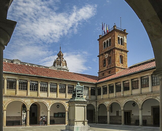 Free Tour Corners of Oviedo