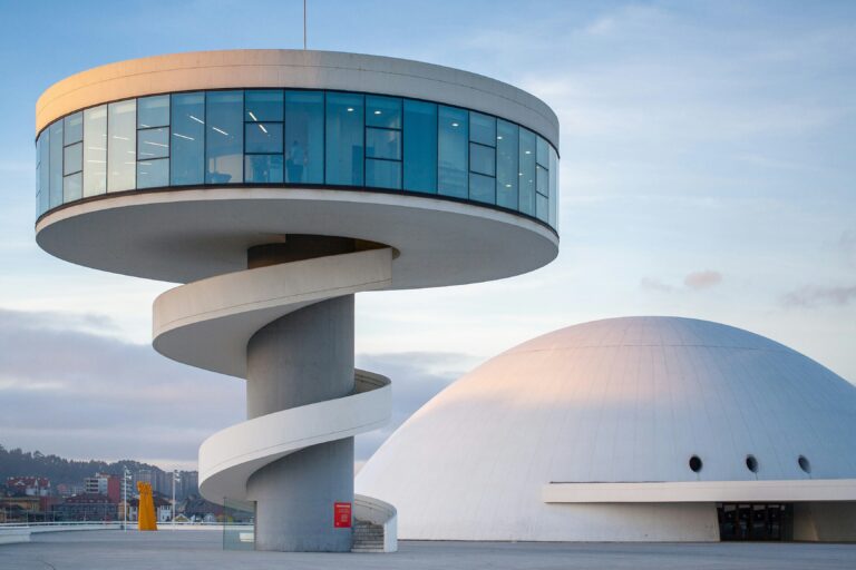 Visita Privada Avil&eacute;s