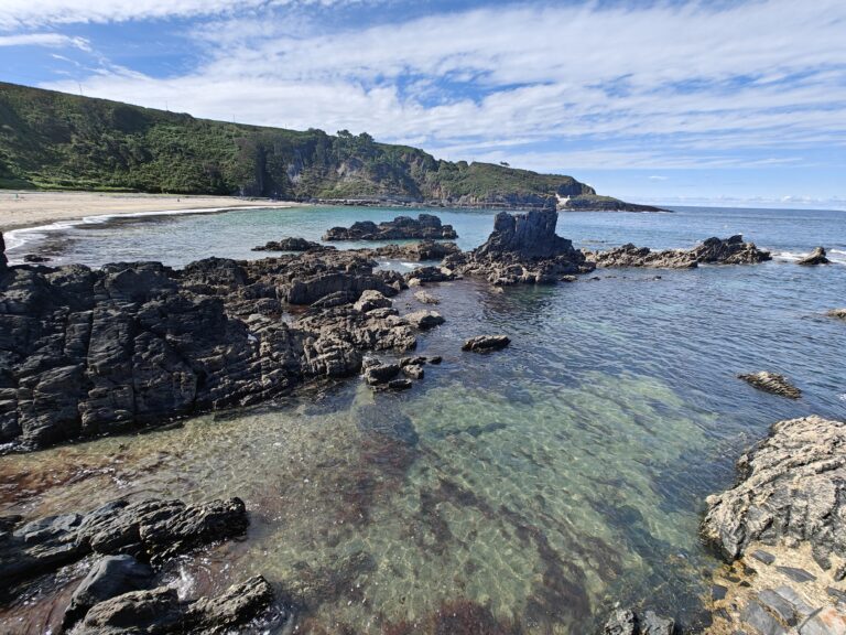 Las playas cerca de Luarca que merece la pena descubrir