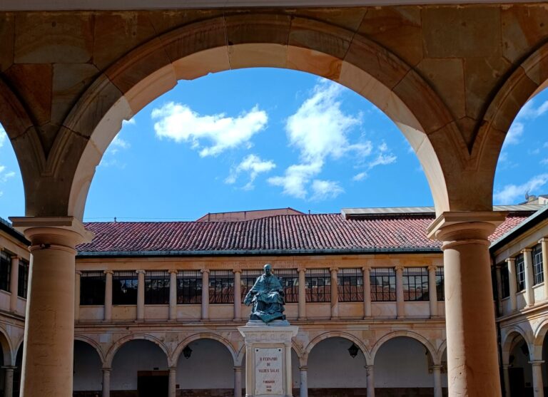 Free Tour Corners of Oviedo